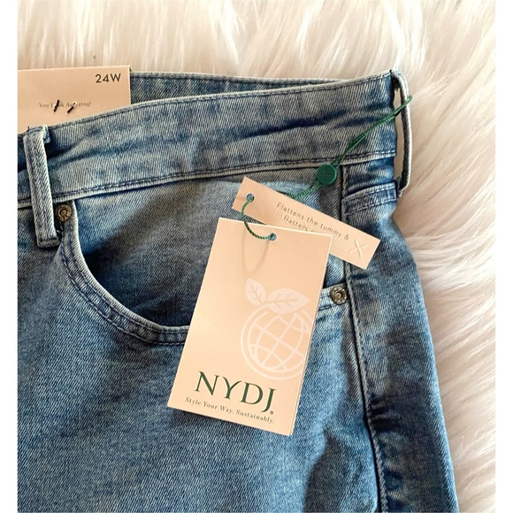 NWT NYDJ Crop Slim Bootcut Jeans - Picture 7 of 9